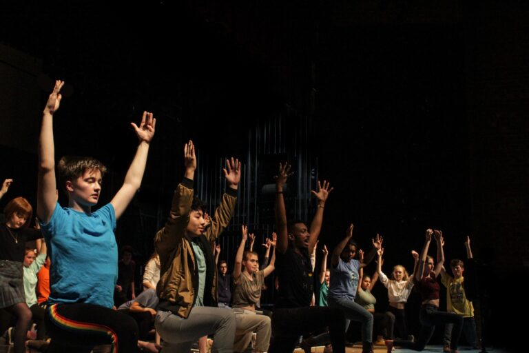 Hamilton cast member coaches students in dance workshop